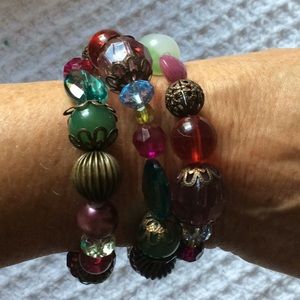 Multi colored beaded bracelet